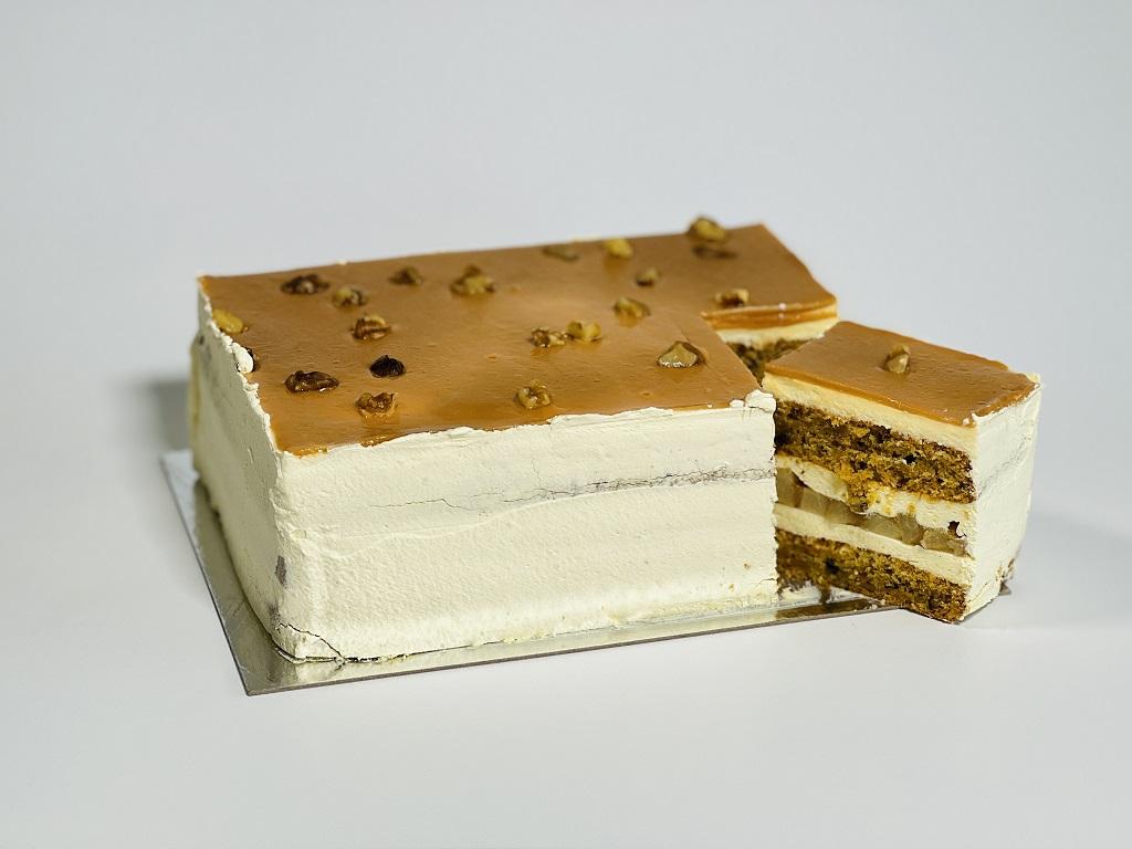 Carrot Cake with pears