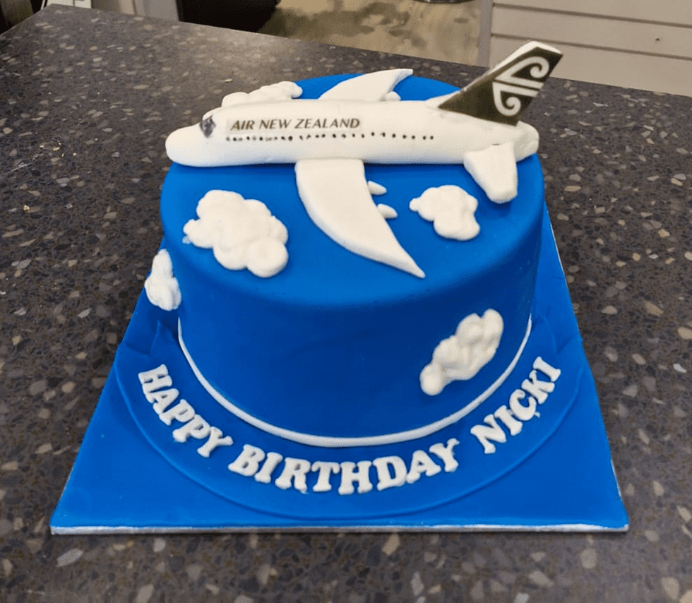 Airplane Cake