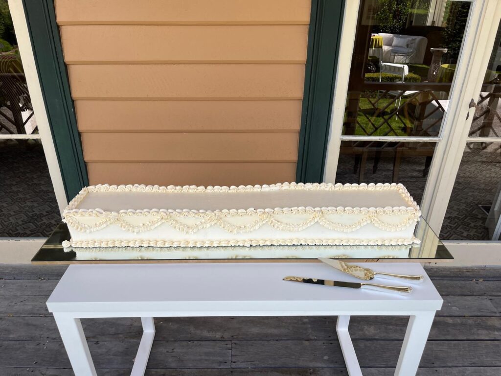 Long rectangular vintage cake